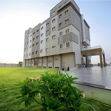 The Sky Imperial - Shahi Hotels & Resort Nāthdwāra Dış mekan fotoğraf