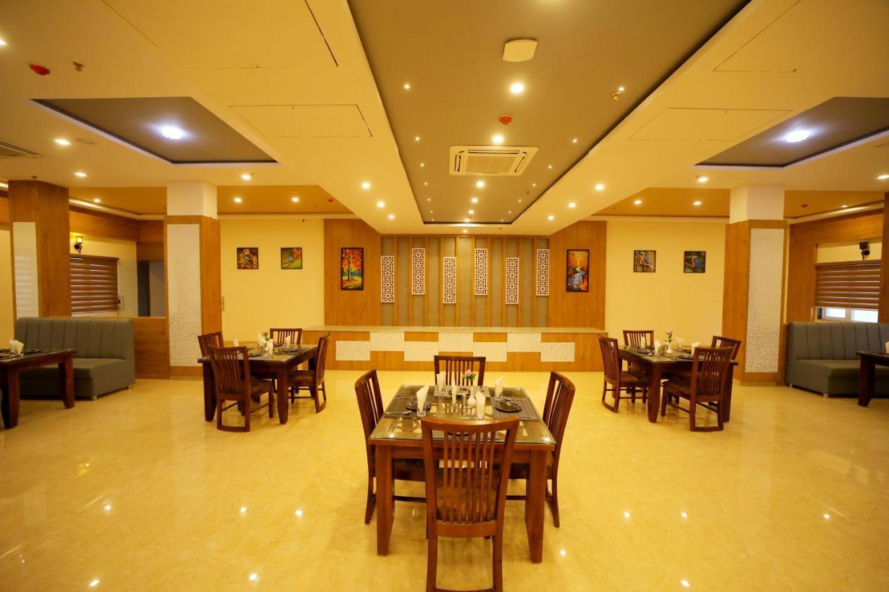 The Sky Imperial - Shahi Hotels & Resort Nāthdwāra Dış mekan fotoğraf